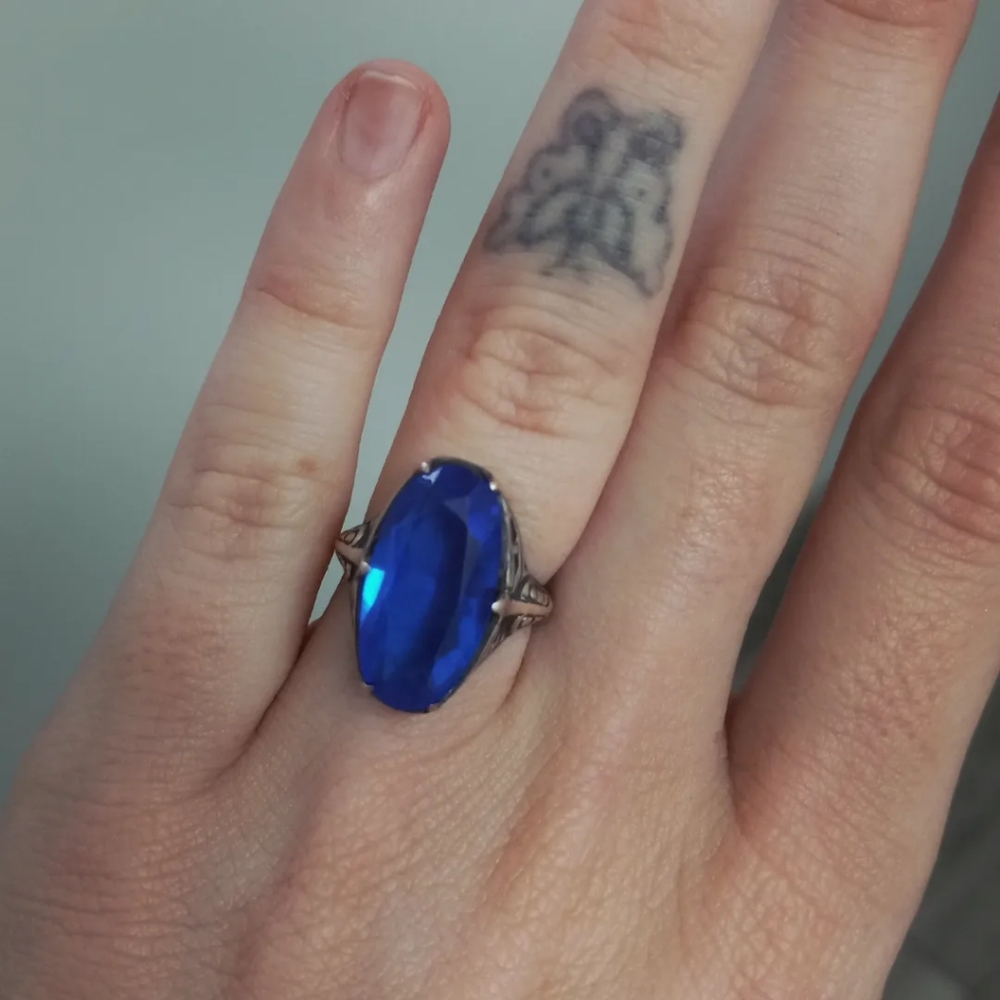 Vintage Cobalt Blue & Sterling Silver Victorian Style Ring